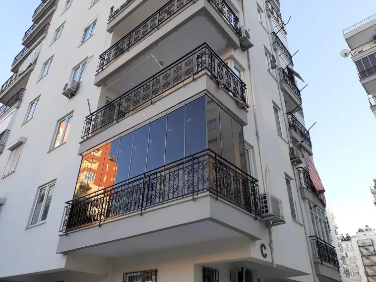 Katlanır Cam Balkon